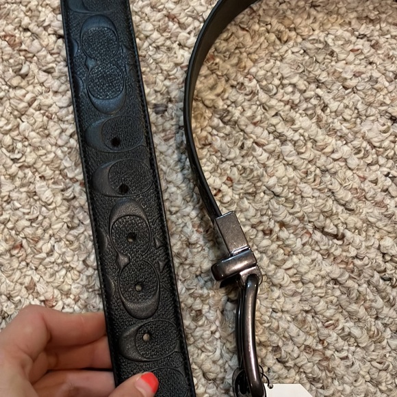 Coach Harness Buckle Cut To Size Reversible Belt, 38 Mm F55157 black - Picture 6 of 7